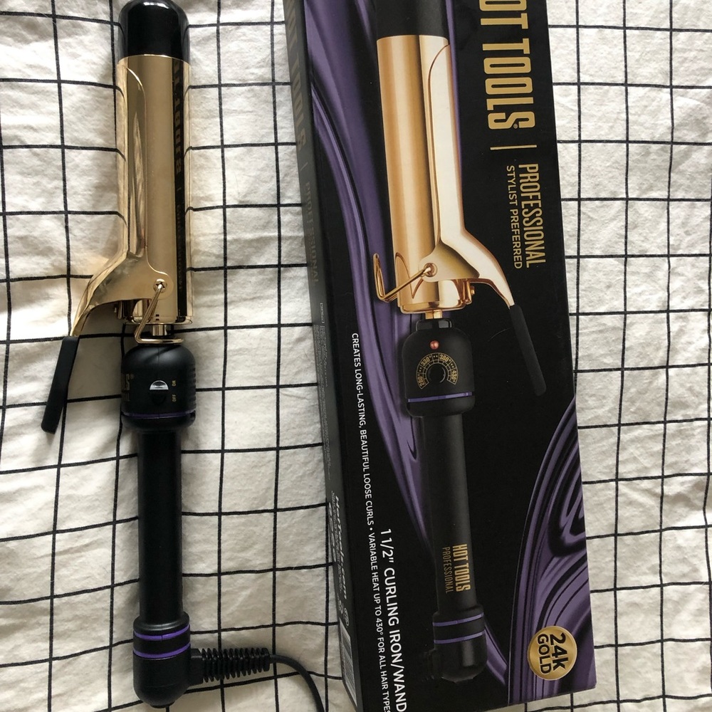 Hot Tools 1.5” Curling Wand - NEW